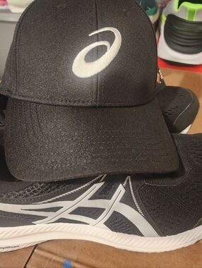 Asics Black Cap and Black/White Running Shoes Set